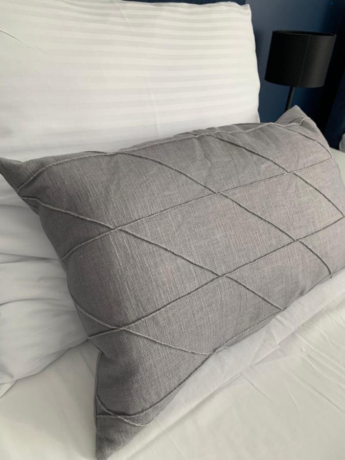 Hotel Coliber Klobuck Екстер'єр фото