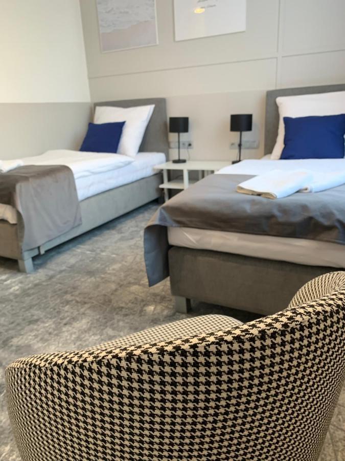 Hotel Coliber Klobuck Екстер'єр фото