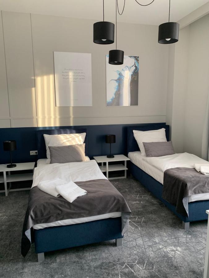 Hotel Coliber Klobuck Екстер'єр фото