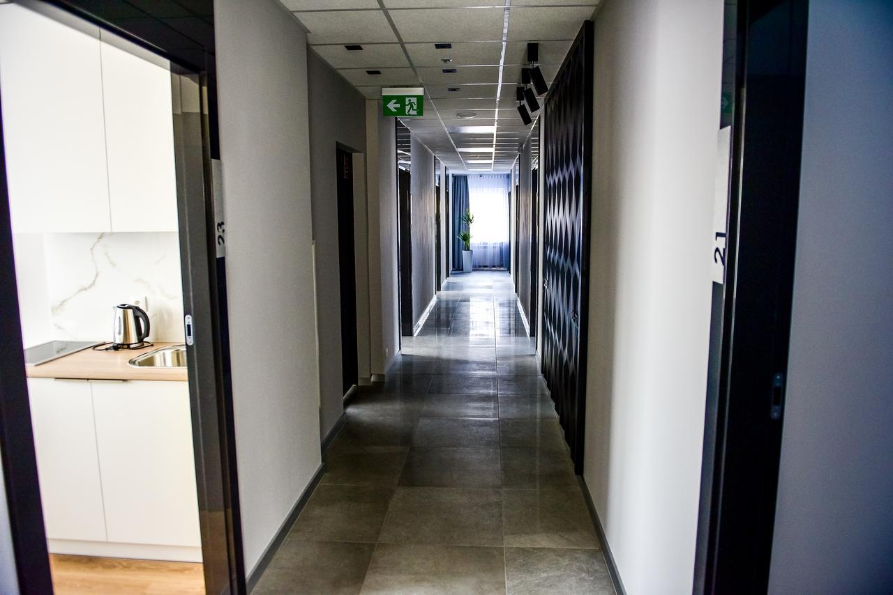Hotel Coliber Klobuck Екстер'єр фото
