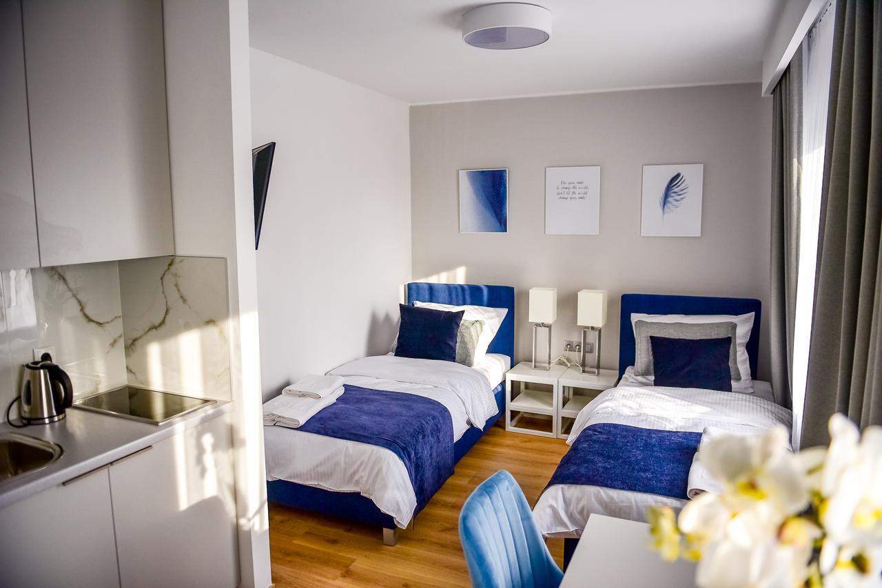 Hotel Coliber Klobuck Екстер'єр фото