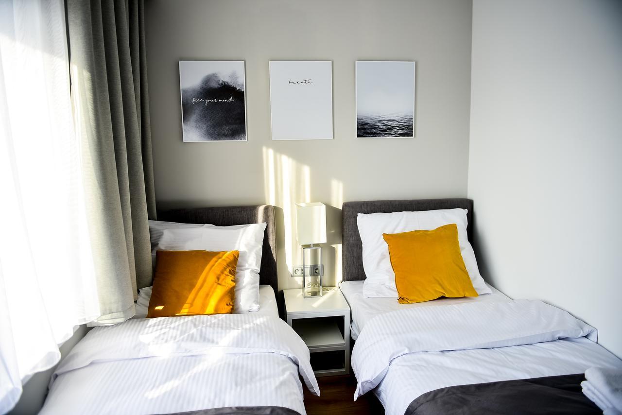 Hotel Coliber Klobuck Екстер'єр фото